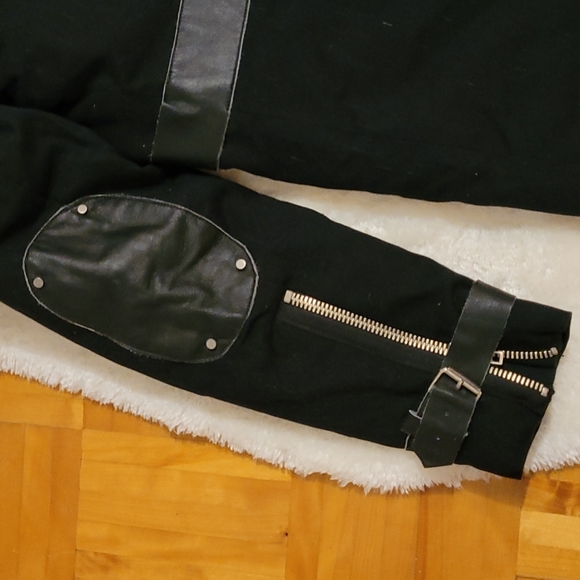 Fall and winter jacket! - Picture 7 of 7